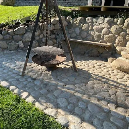Hyggelig Sommerhus. Med Udsigt, Til Vand Fra Senge *
